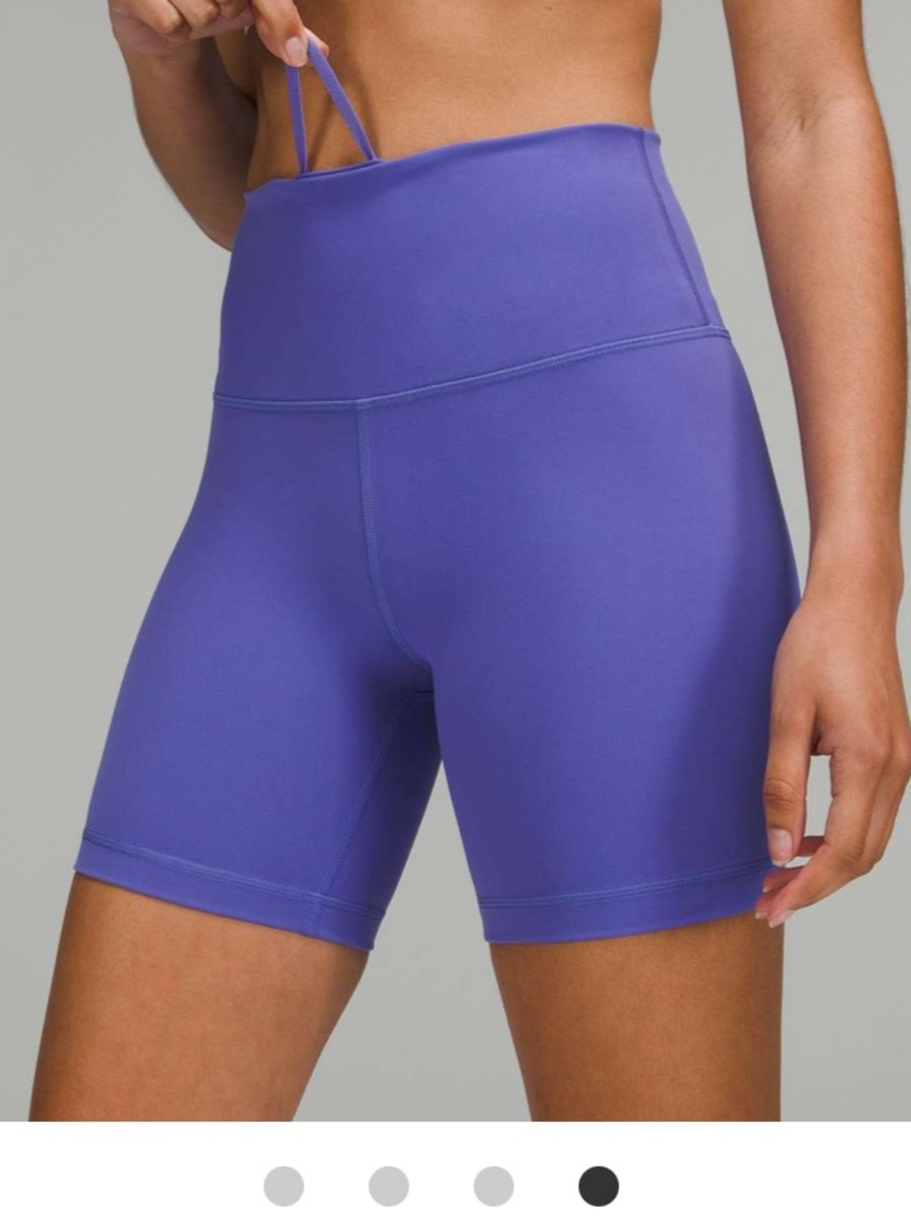 Lululemon Wunder Train High-Rise Short 6"
Charged Indigo Size Women’s 6